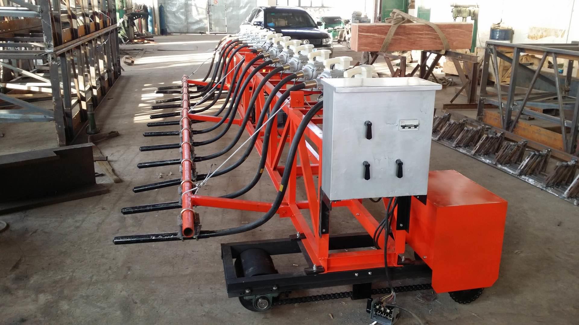 排式振捣机在机场道面厚型板块混凝土施工中的应用